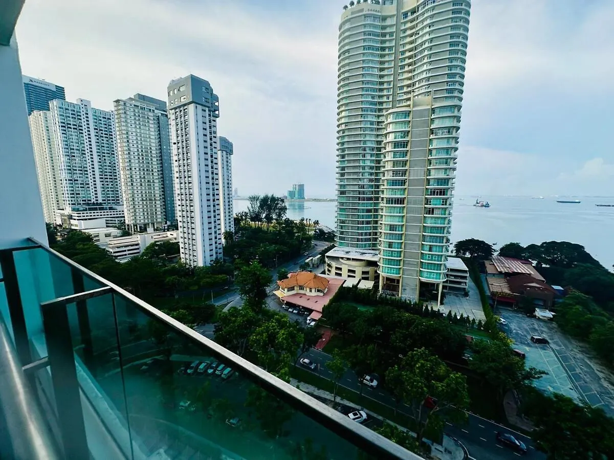 12Pax 3-Bedroom L Seaview L Georgetown L Gleneagles L Mansion One George Town