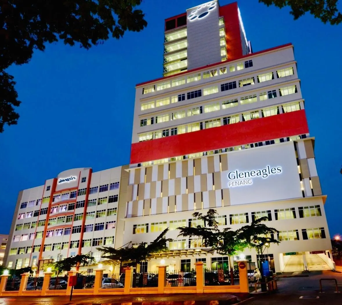 12Pax 3-Bedroom L Seaview L Georgetown L Gleneagles L Mansion One 0*, George Town Malasia